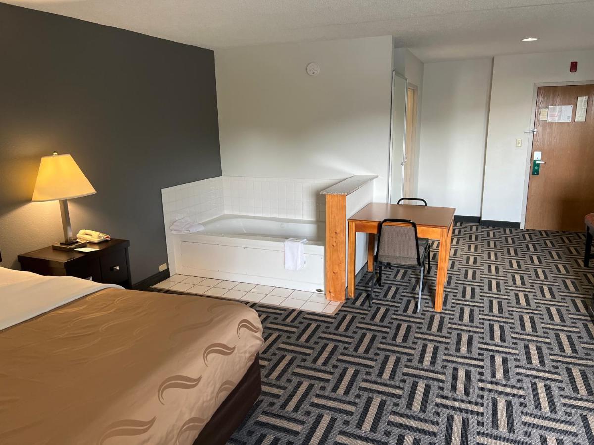Quality Inn & Suites Rosemount Eksteriør bilde